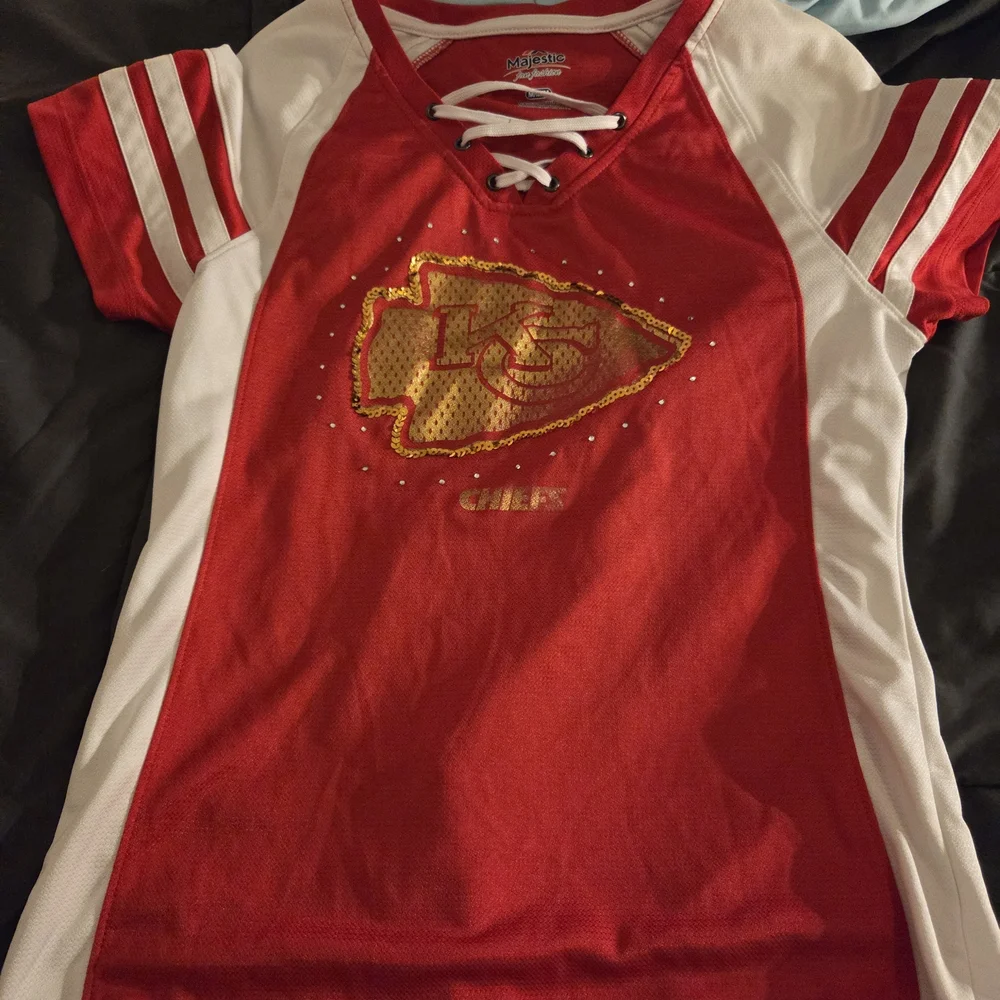 Kansas City Chiefs Kids Red and White Shirt - Picture 1 of 4